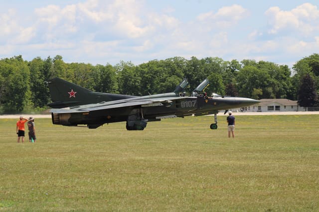 N23UB - Aircraft