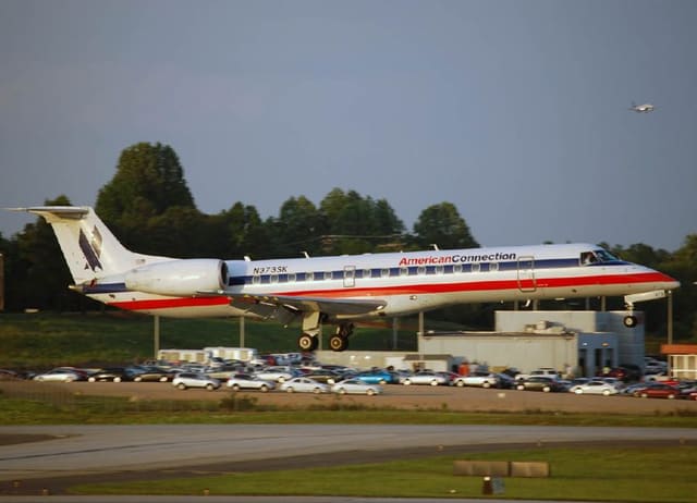 N373SK - Embraer