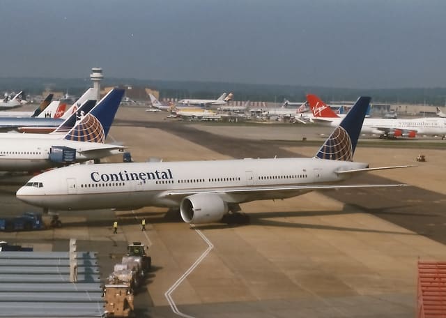 N78002 - Boeing