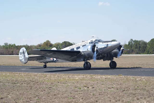  - Twin-engine aircraft