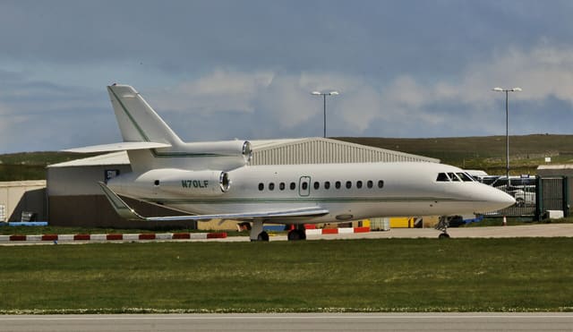N70LF - Business jet