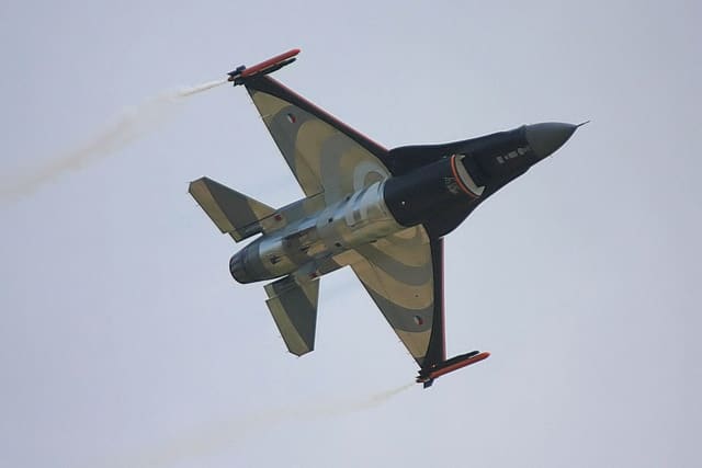  - Single-engine aircraft