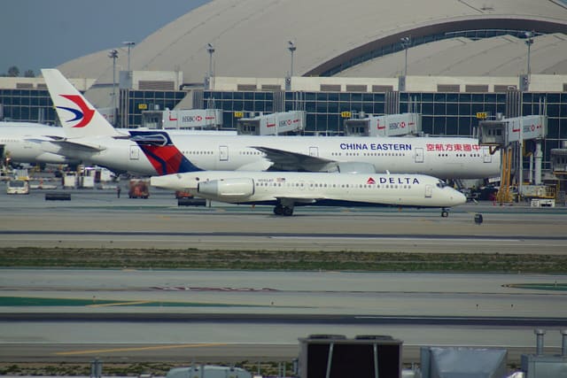 N995AT - Boeing