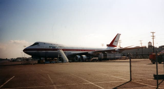 N7470 - Boeing