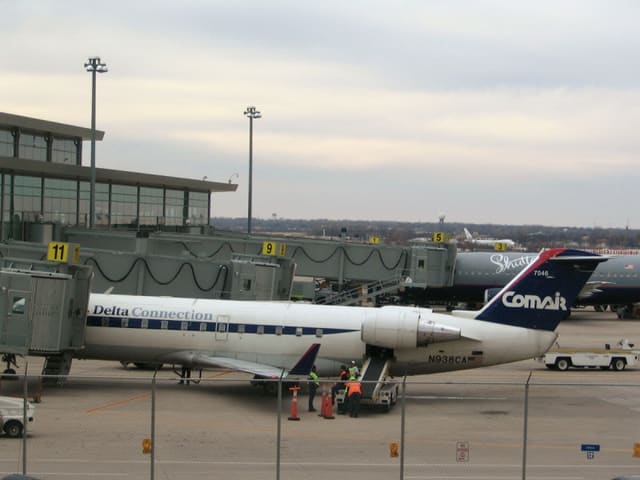 N938CA - Aircraft