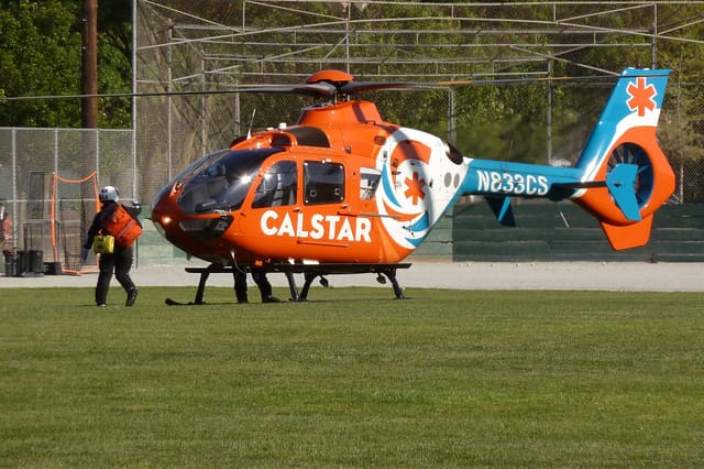 N833CS — Helicopter