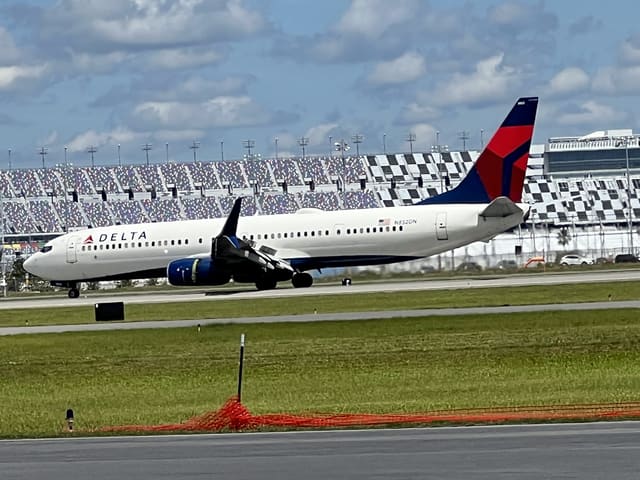 N852DN - Boeing