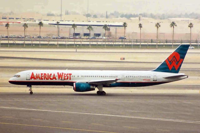 N903AW - Twin-engine aircraft