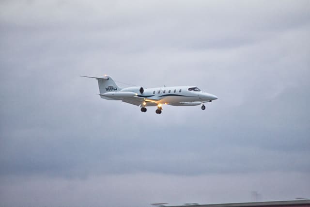 N66NJ - Business jet