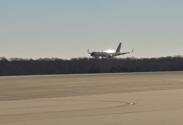  - Twin-engine aircraft