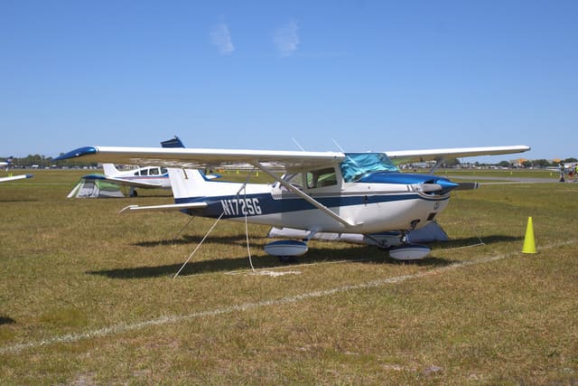 N172SG - Cessna