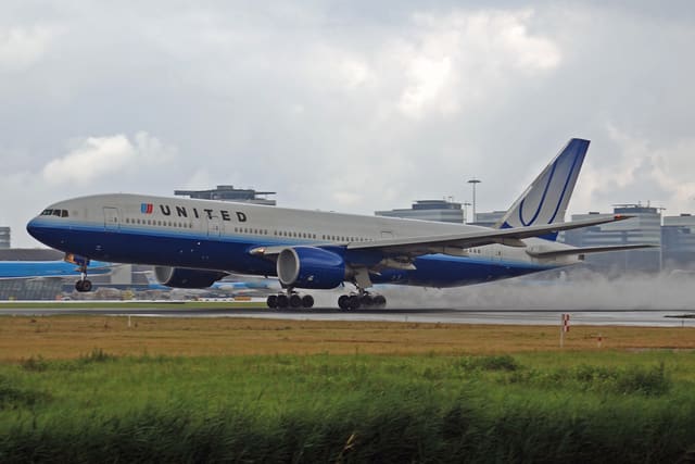 N772UA - Boeing
