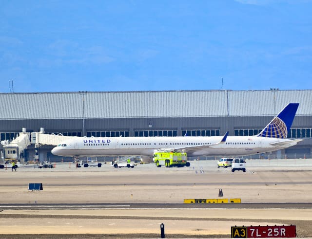 N77865 - Boeing