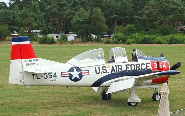 N1328B - Warbird