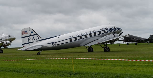 N33611 - Douglas