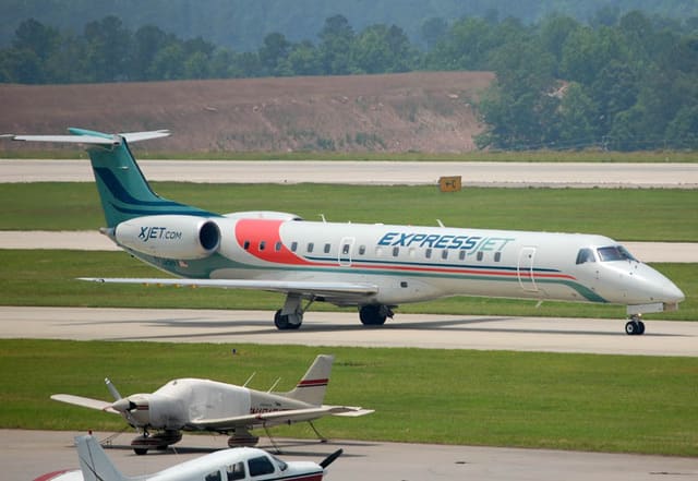 N16561 - Embraer