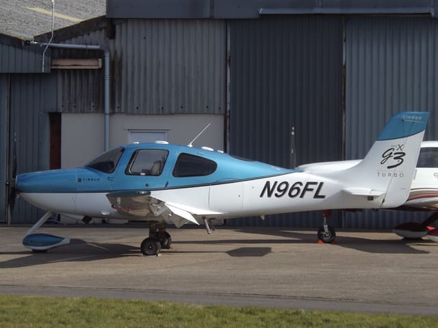 N96FL — Cirrus