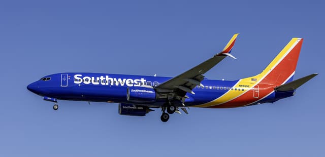 N8569Z — Boeing