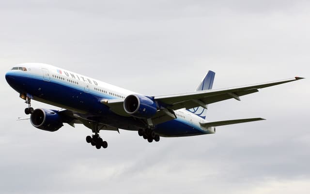N783UA - Boeing
