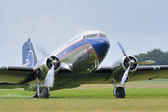 N25641 - Aircraft