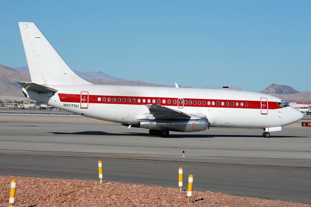 N5175U - Twin-engine aircraft