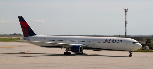 N833MH - Boeing