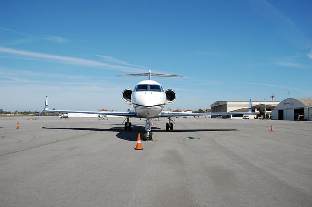 N950SW - Business jet