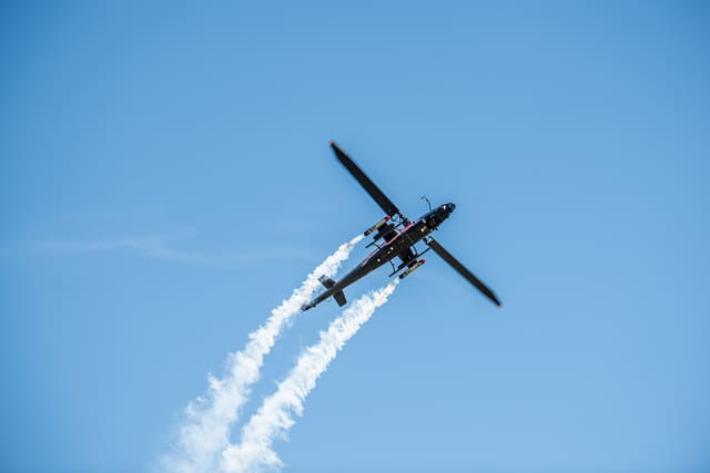 N11FX - Helicopter