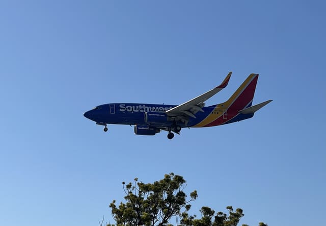 N7749B - Boeing