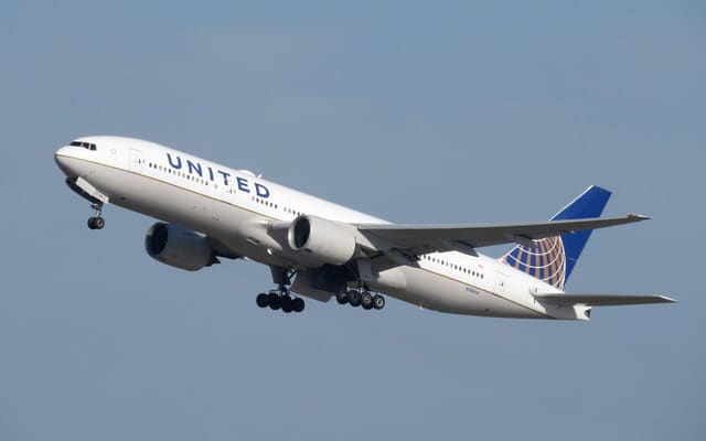 N786UA - Boeing