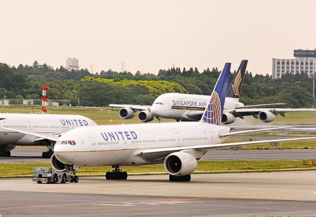 N779UA - Boeing