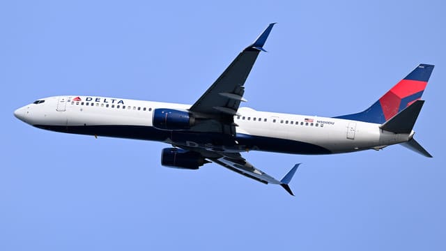 N900DU - Boeing