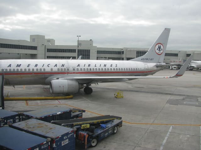 N951AA - Boeing