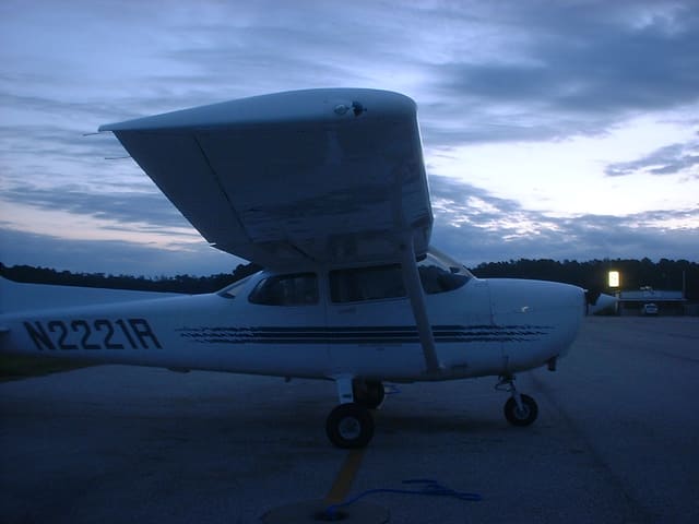 N2221R - Cessna