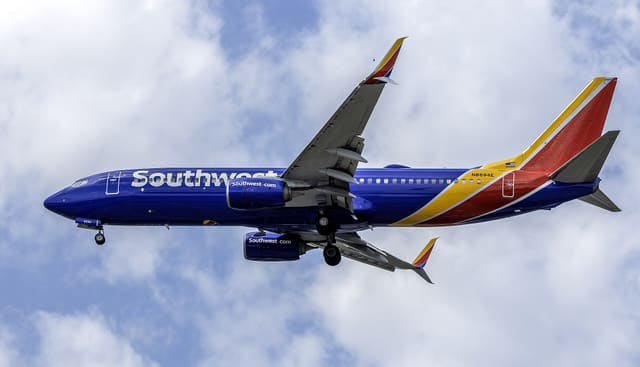 N8694E - Boeing