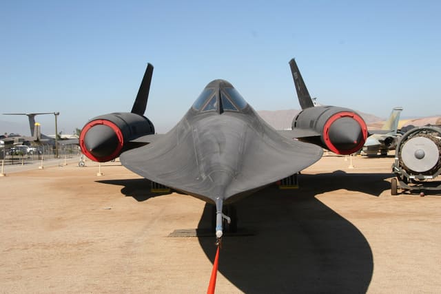  - Twin-engine aircraft