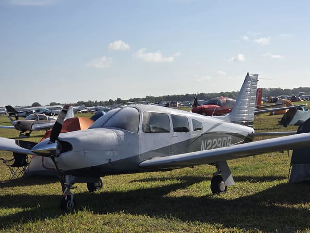N229DR - Piper Arrow PA-28R-200