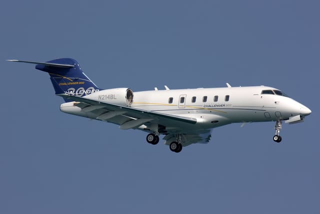N214BL - Bombardier