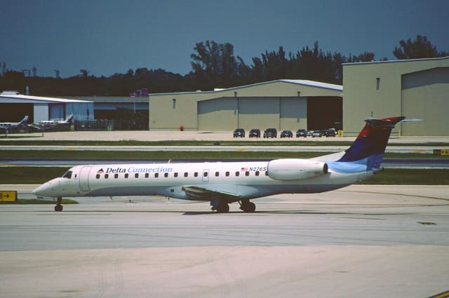 N276SK - Embraer