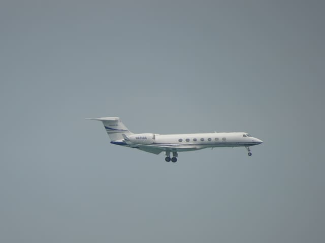 N63108 - Business jet