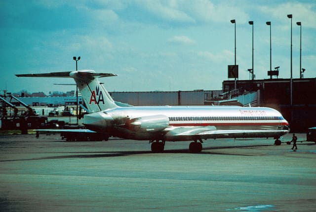 N7533A - Aircraft