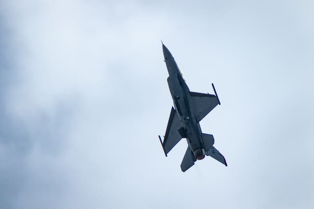  - Single-engine aircraft