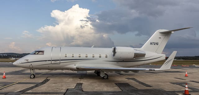 N721G - Business jet