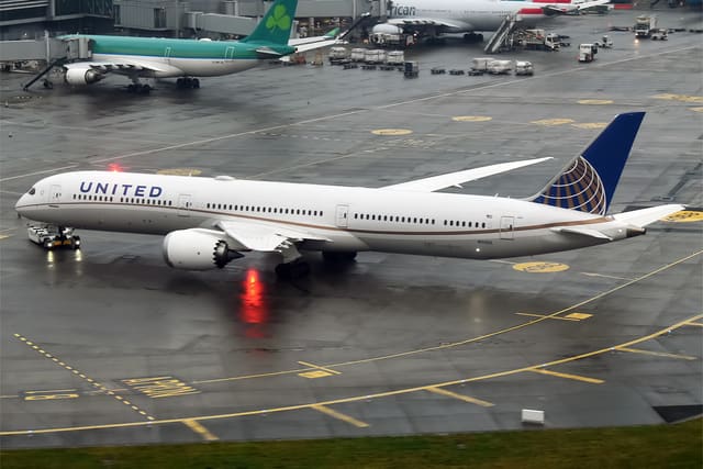 N17002 - Boeing