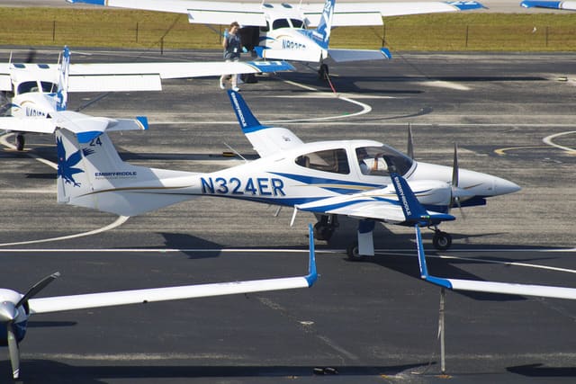 N324ER - Diamond