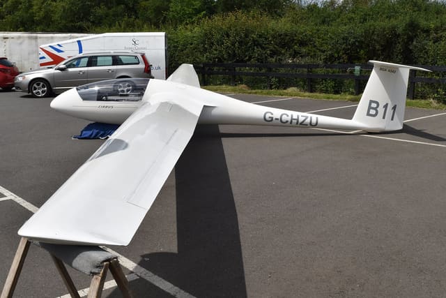 G-CHZU - Cirrus
