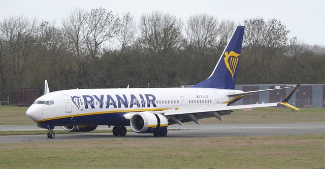 EI-IJZ - Aircraft