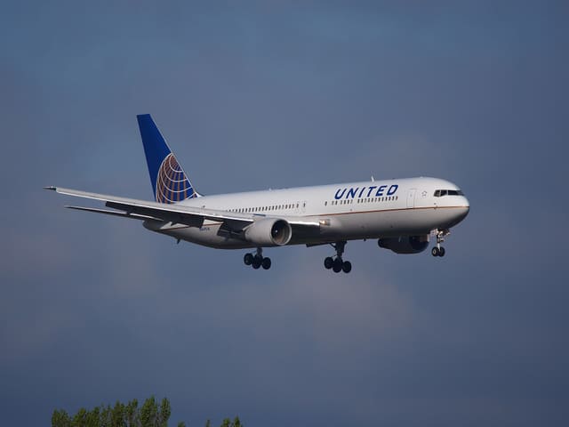 N649UA - Boeing