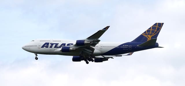 N322SG - Boeing