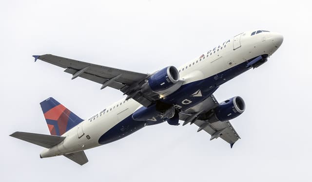 N325US - Airbus